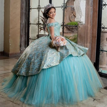 Aqua Blue Shiny Princess Quinceanera suknelė Rutulinis chalatas Dirželiai Karoliukais nuo peties 15-oji vakarėlio suknelė Auksinė aplikacija Saldi 16 suknelė