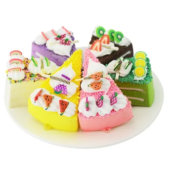 1pc Simuliacinis putėsių vaisių trikampis Duona Desertinis kremas Netikras pyragas Modelis Vaikų žaidimų namų žaislų stalo parduotuvės dekoravimo pavyzdys